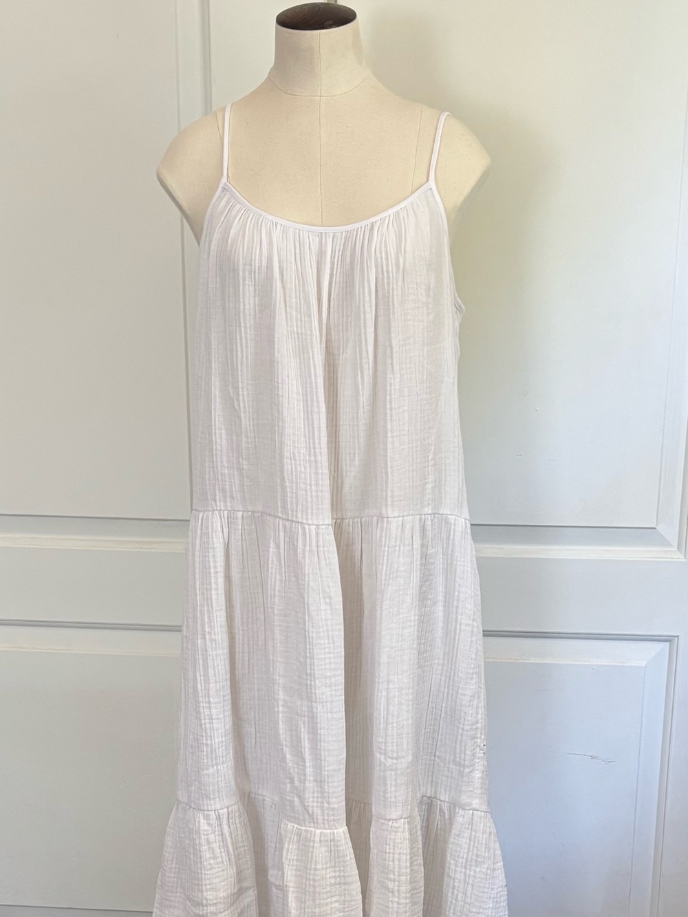H&M White Crinkled Tiered Slip Dress